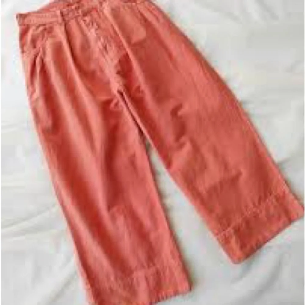 Carla Ruben Couture’,Italian Linen Viscose Cropped &  Cuffed Pants Italy Size S